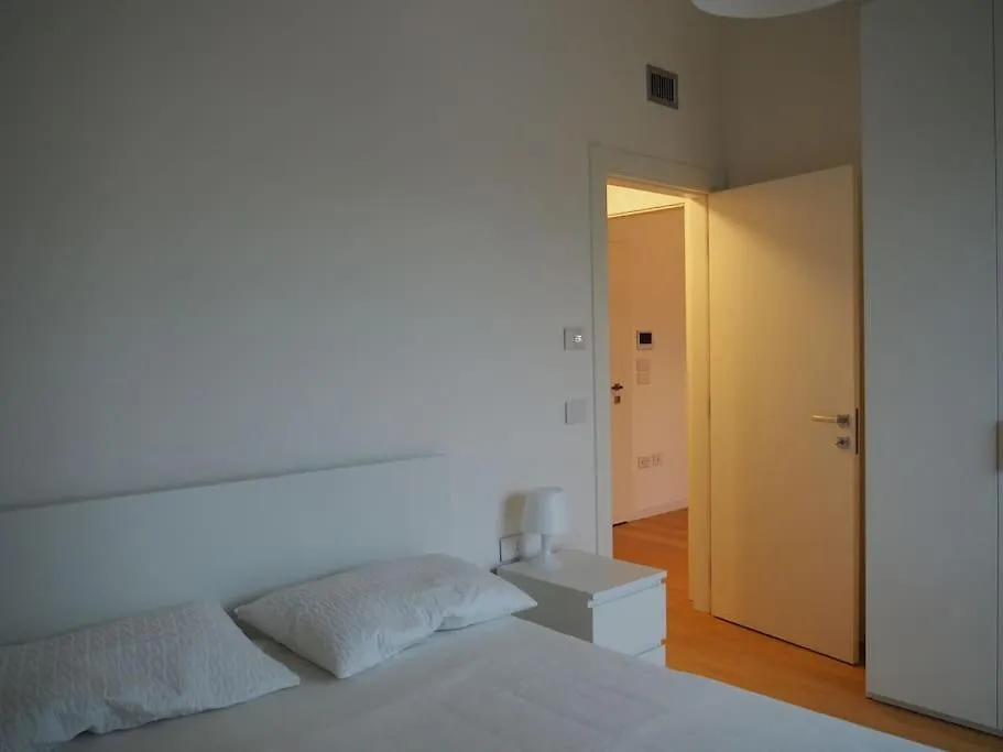 Suite Baires Milan Apartment